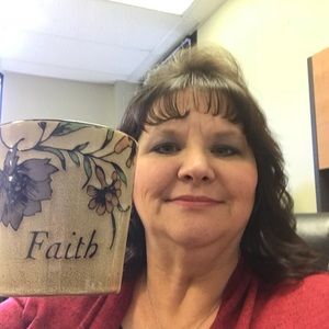 Meet your Posher, Kristina